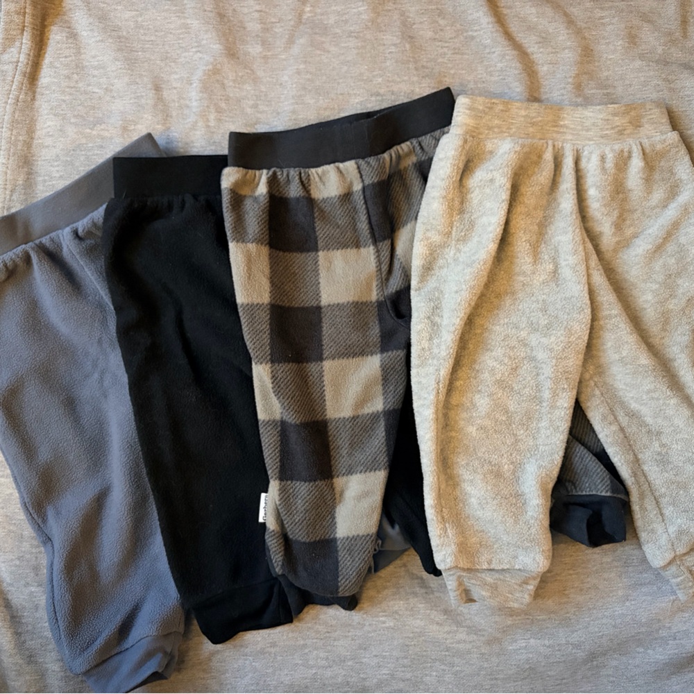 Gerber Kids' Gray and Black Joggers Set